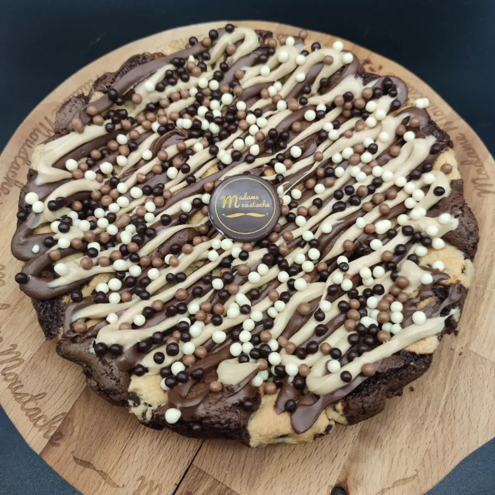 Browkies, gâteau entier fait maison par Madame Moustache